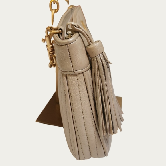 Vintage Anne Klein Beige Crossbody Bag with Gold Details, Wristlet and Key Chain - Picture 3 of 15